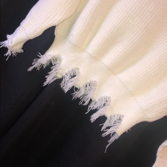 Distressed sweater - Picture 3 of 4